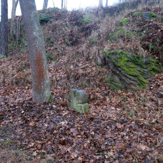 Kříž severně od Úterý pod kostelem