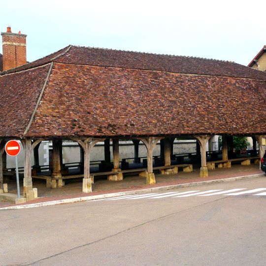 Halles de Seignelay