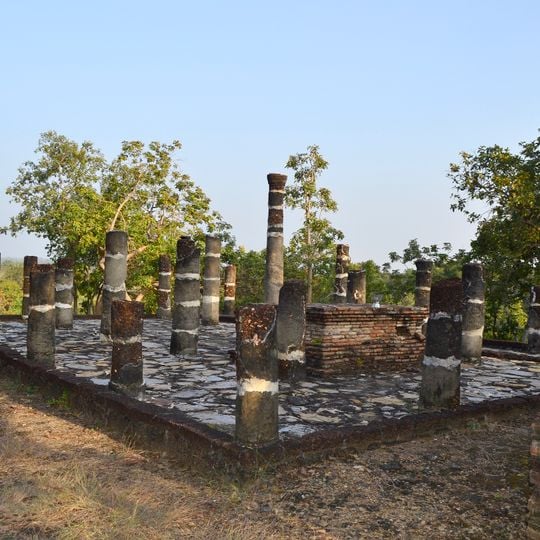 Wat Khao Phra Bat Noi