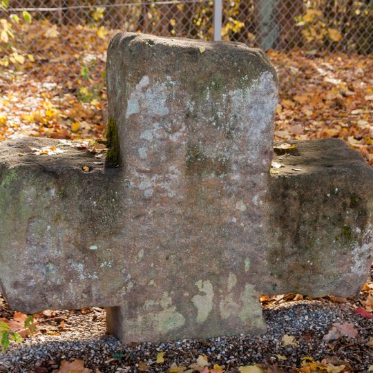 Steinkreuz bei der Autobahnraststätte "Feucht West"