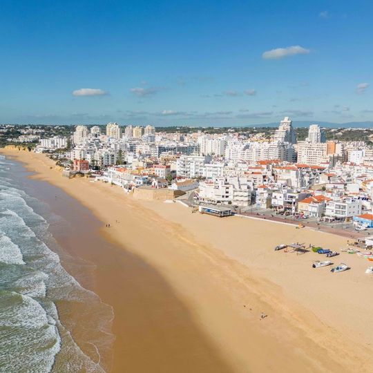 Praia de Armação de Pêra
