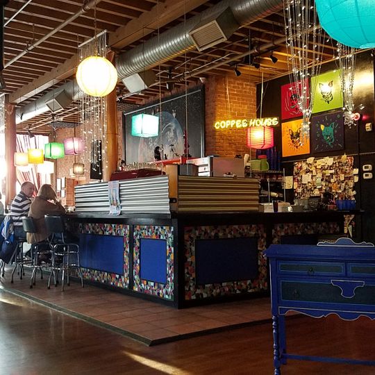 Lost Dog Café & Lounge