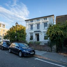 80, Stockwell Park Road Sw9