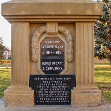 Pomník padlým v Července na Komenského ulic