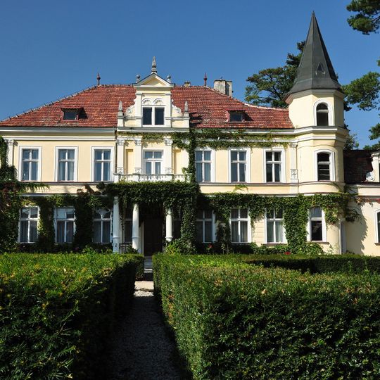 Pałac w Gosławicach