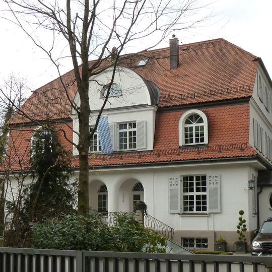Irmgardstraße 18