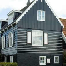 Kerkbuurt 5, Marken