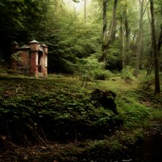 Kaplica III (Pan Jezus upada pod krzyżem po raz pierwszy) w Głotowie