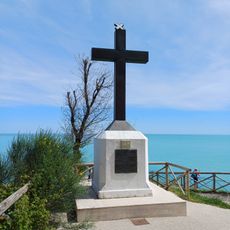Wayside cross
