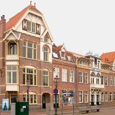 Blok van zes herenhuizen