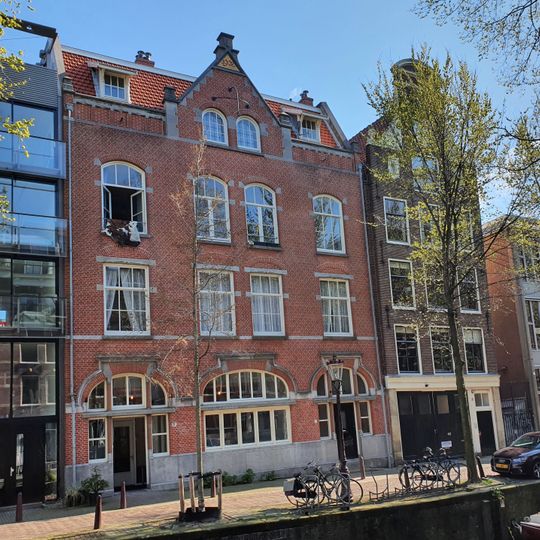 Achterste deel van geldersekade 107