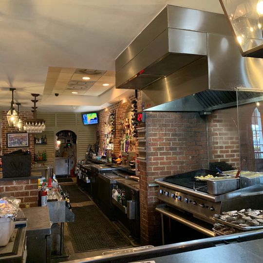 Mike Anderson's - Gonzales