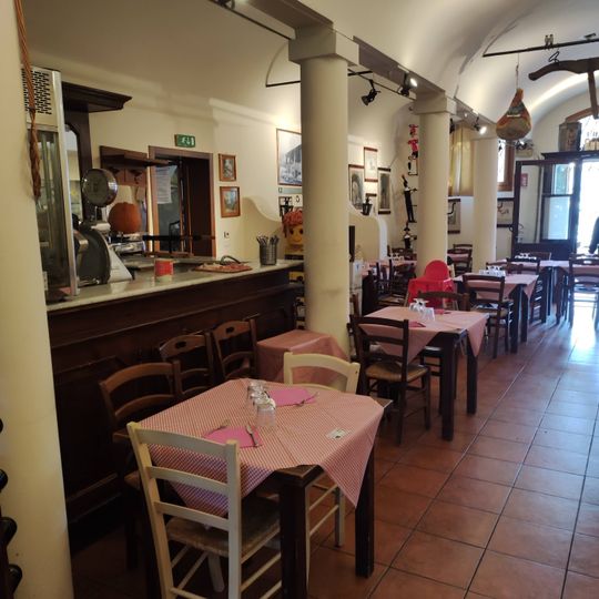 Lambrusco - Crescentine e Tigelle