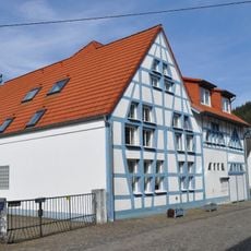 Wohnhaus und Scheune