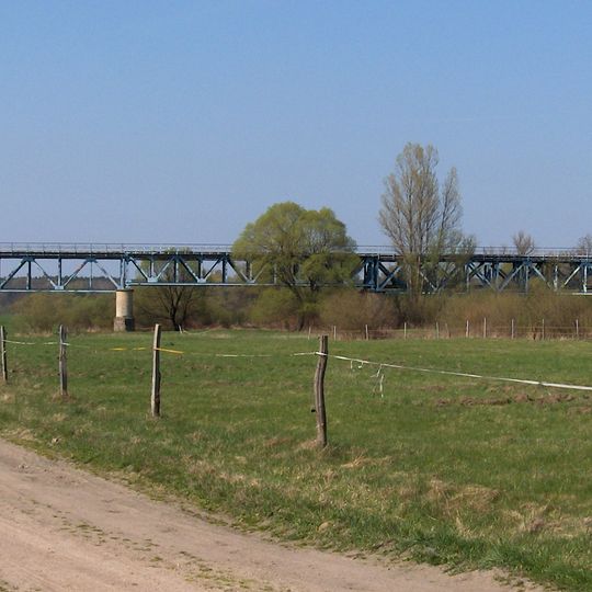 Most kolejowy nad Nysą Łużycką