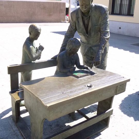 Monumento al Maestro, Móstoles