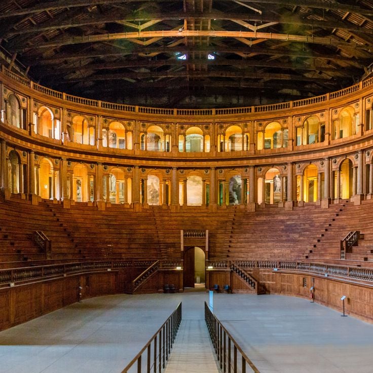Teatro Farnese et Pilotta