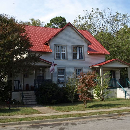 Merrimack Mill Village Historic District