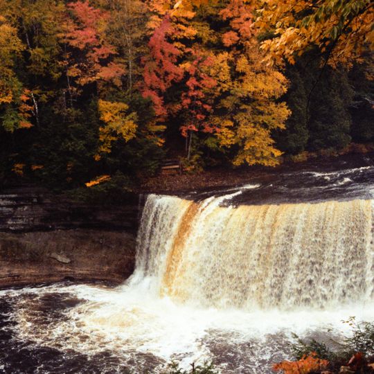 Tahquamenon Falls State Park