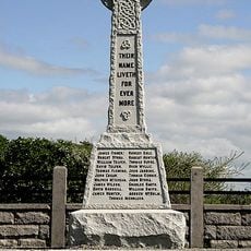 Bankend, Caerlaverock War Memorial