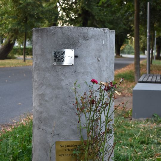 Památník ve Štruncových sadech v Plzni