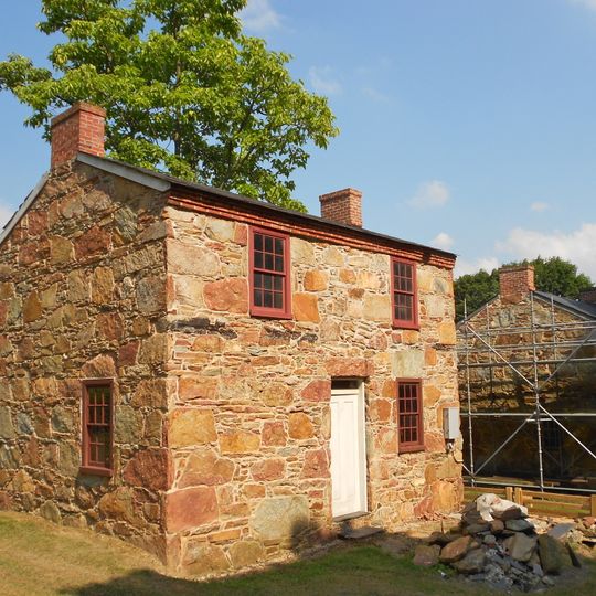 Coulsontown Cottages Historic District