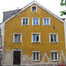 Zweigeschossiges Vorstadthaus