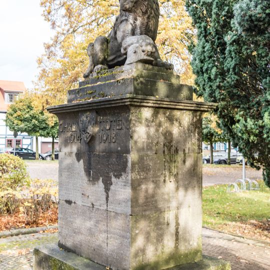 An der Stadtkirche, Gefallenenehrenmal