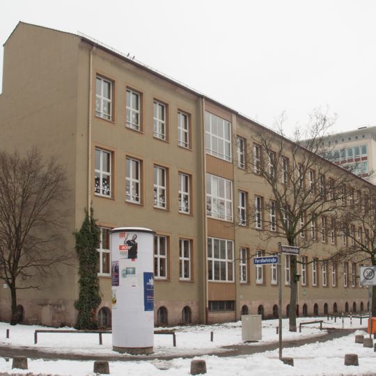 Holzgartenschule