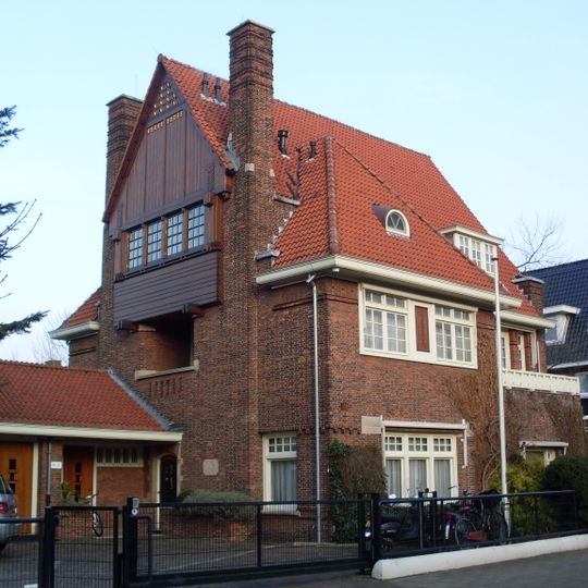 Dijsselhofplantsoen 10