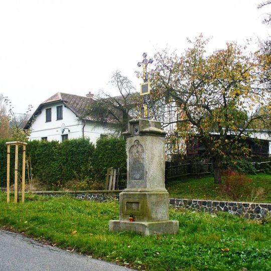 Kříž v Smetanově ulici v Kamenickém Šenově