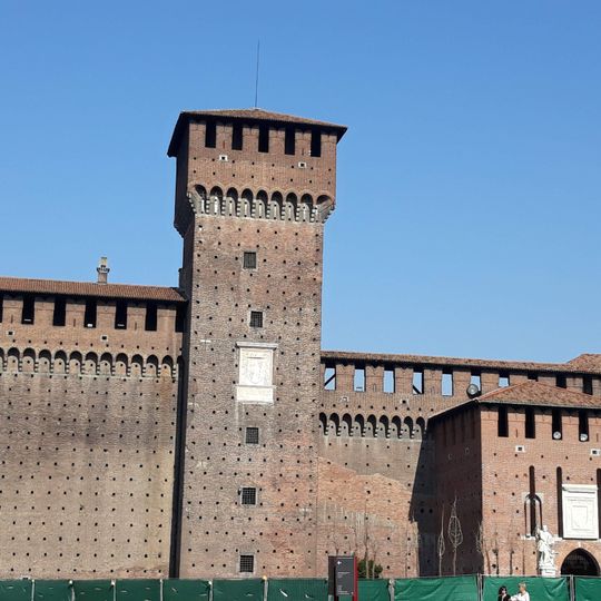 Torre di Bona di Savoia