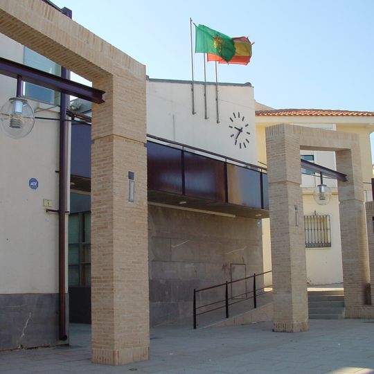 Casa consistorial de Serranillos del Valle