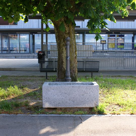 Brunnen Bahnhof Weissenbühl