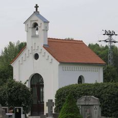 Kaple na hřbitově ve Věšťanech