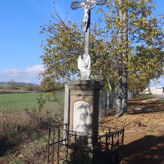 Kříž u JZD v Hrotovicích