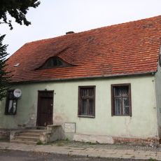 6 Wolności Square in Trzciel