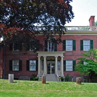 Ten Broeck Mansion