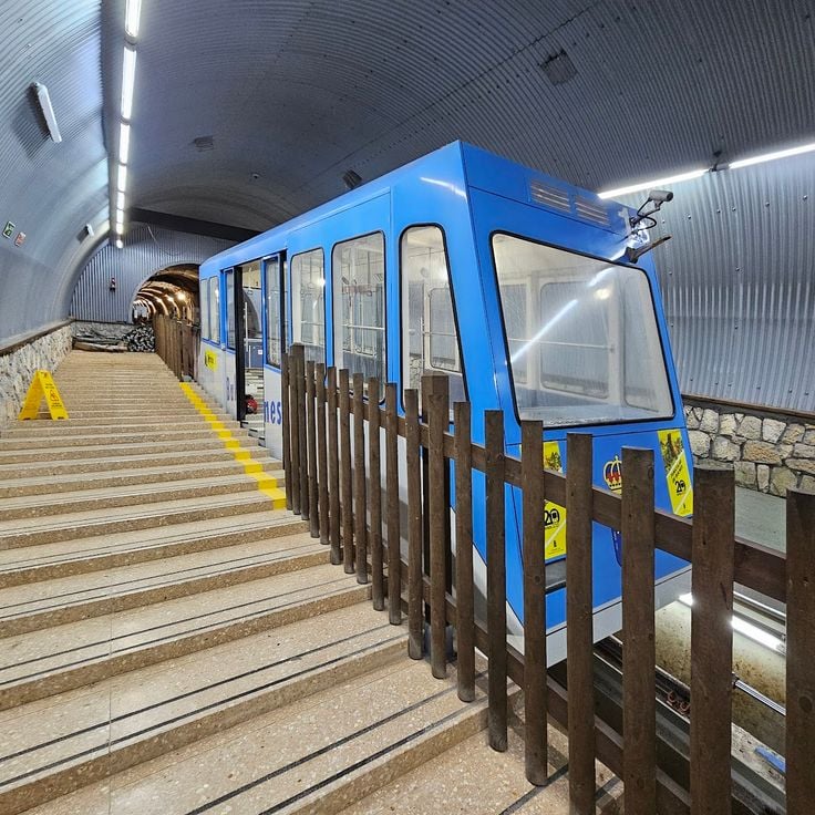 Salida del Funicular de Bulnes