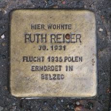 Stolperstein en memoria de Ruth Reiser