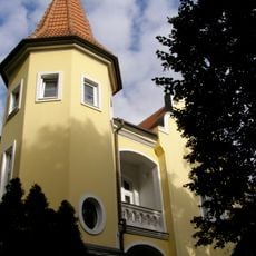 Vila so záhradou, záhrada