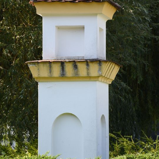 Column shrine at Bohunice Hospital