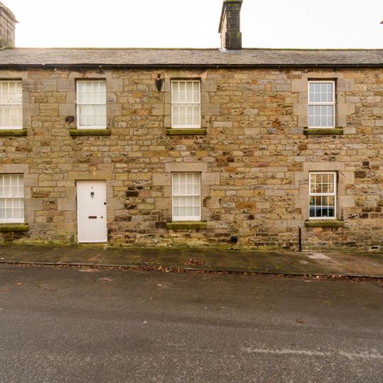 1 and 2, Church Street