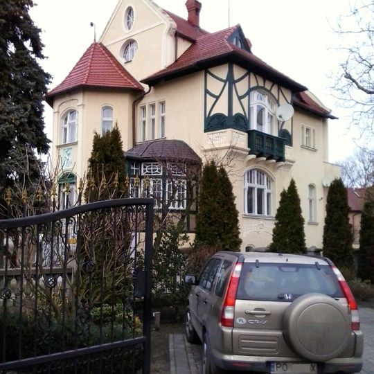 8 Grudzieniec Street in Poznań