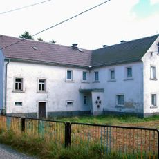 Bauernhaus, zwei Flügel im rechten Winkel Brückenweg 9