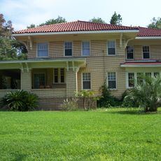 Crescent City Historic District