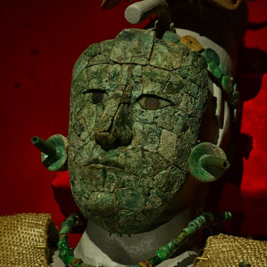 Tombeau de la Reine Rouge