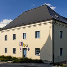 Fara, Jenišovice, č.p. 12