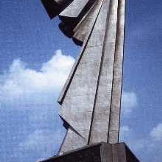 Tineretului statue