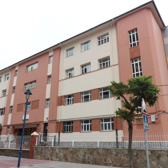 Colegio Antonio Trueba